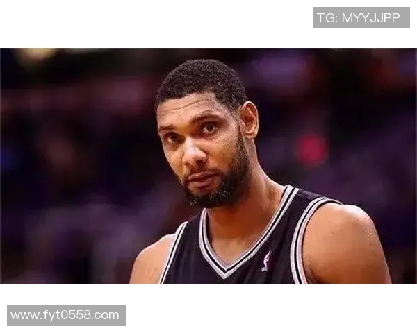 姚明退役2014年：篮球巨星的辉煌历程与传奇人生回顾