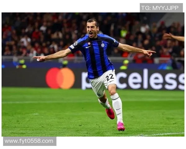 足坛风云！巴萨主场逆转阿森纳，梅西独中三元破门助球队晋级下一轮